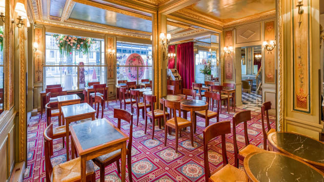 Ladurée Paris Royale - 7