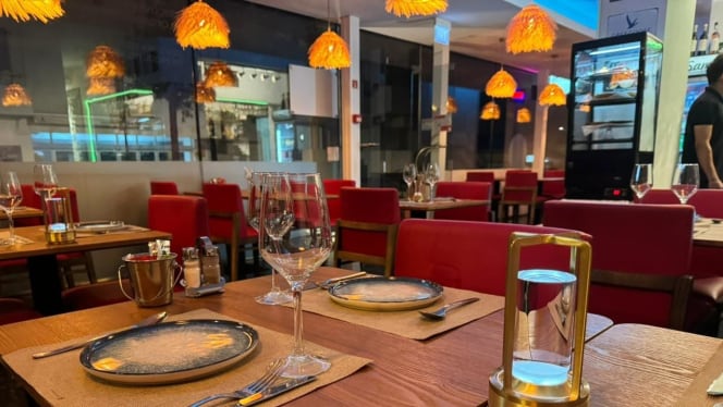 Sam's Bar & Kitchen - Vegetarian Restaurant - 5