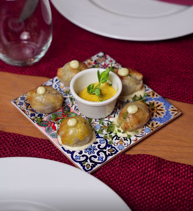 Come The Steakhouse - 1