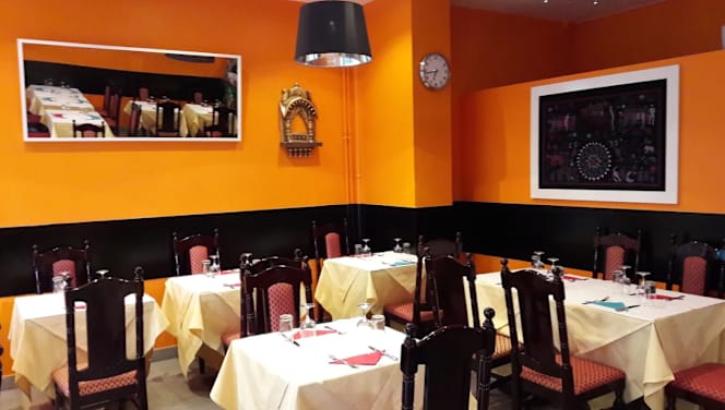 Indian Curry House - 7