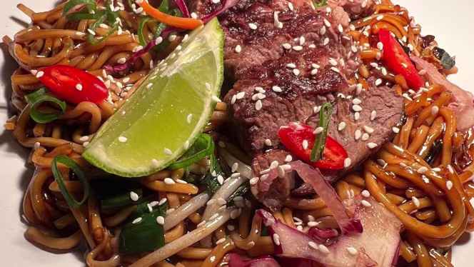 Street Corner Bar And Restaurant - Bournemouth - 1