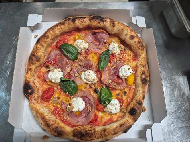 Pizzeria La Verace - 7