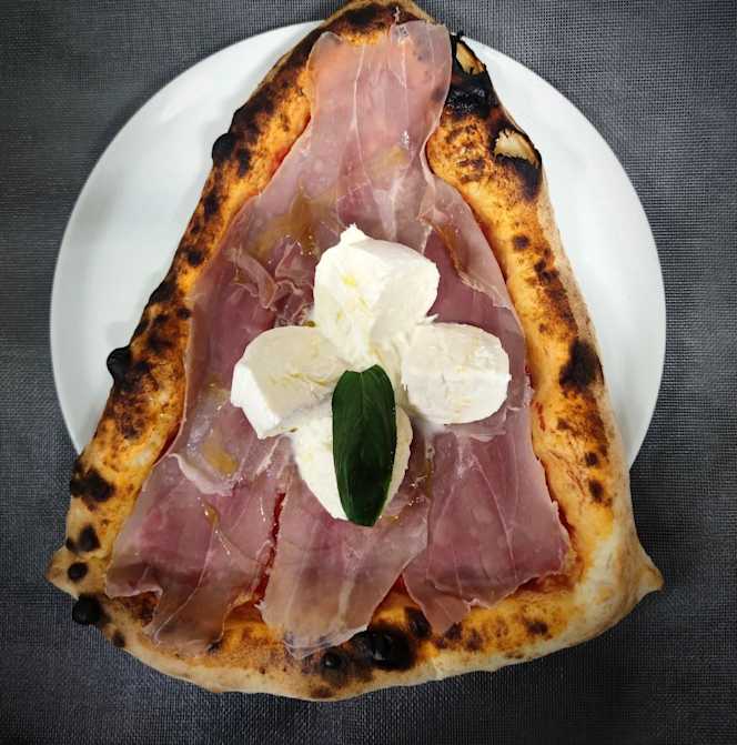 Pizzeria La Verace - 2