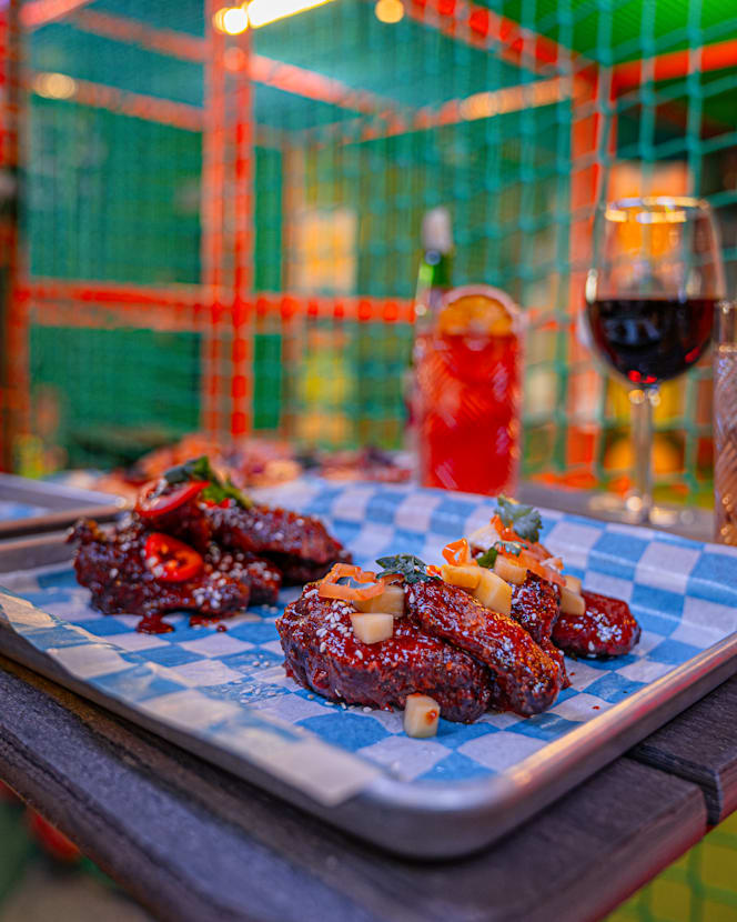 Sixes Social Cricket - Boxpark Wembley - 2