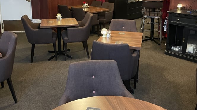 LG30/Lyckliga Gatan Bar & Matsal - 3