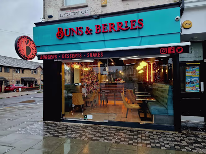 Buns and berries - 4