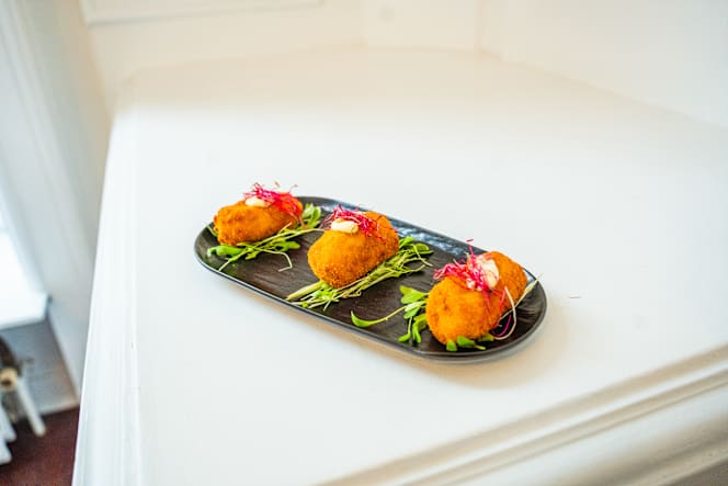 DEBY’S DELICE BISTRO - 3