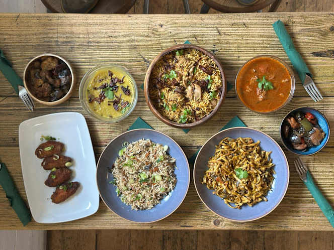 Roslyn’s Cafe to Roslyn’s Kitchen & Bar - 3