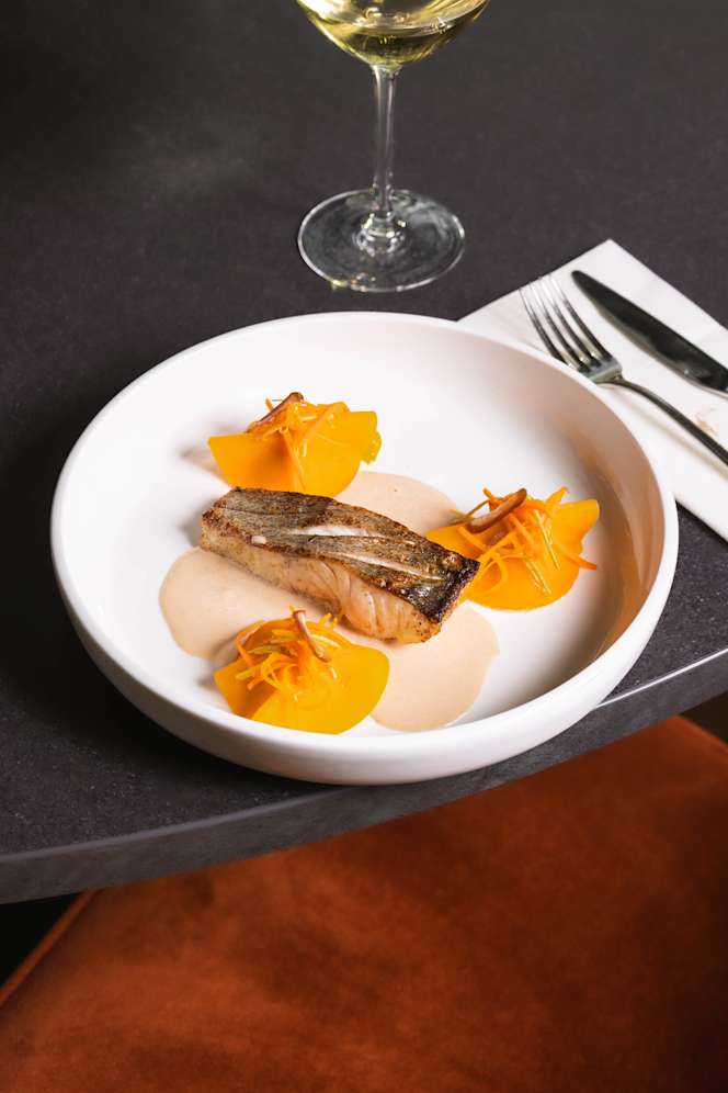 Restaurant Apollo - Van der Valk Hotel Paris CDG Airport - 4