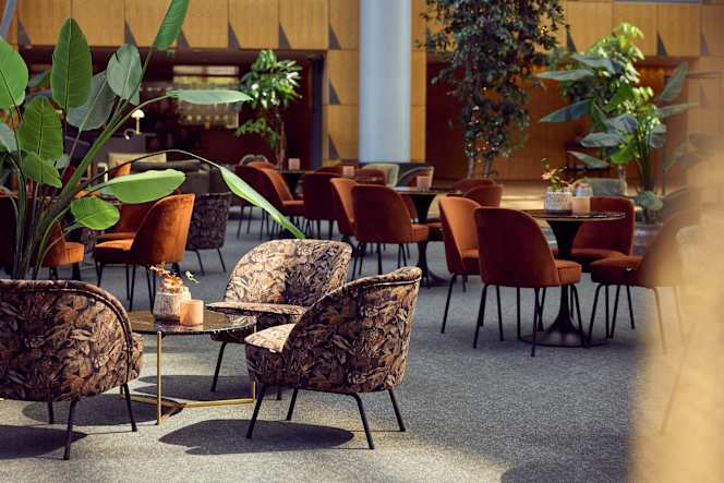 Restaurant Apollo - Van der Valk Hotel Paris CDG Airport - 7