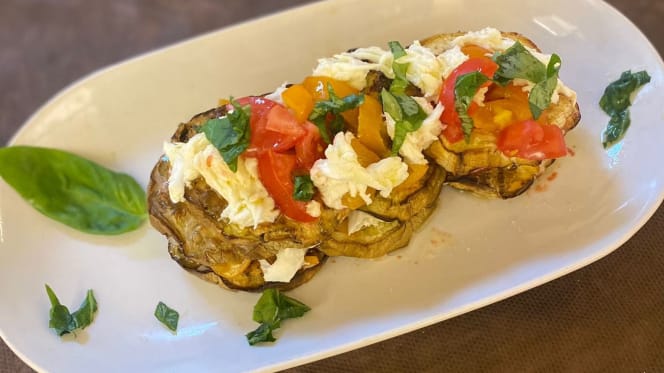 Pasta e pomodoro - Via Fiorentini 54/56, Matera - 1