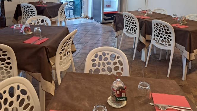 Pasta e pomodoro - Via Fiorentini 54/56, Matera - 4