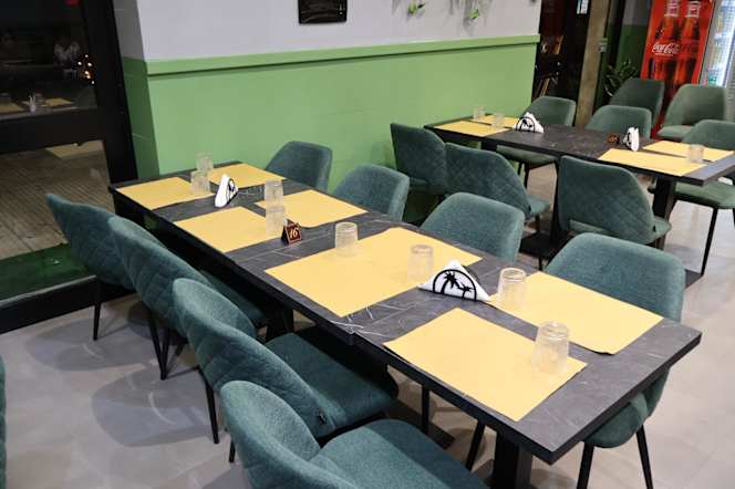 bigg boss pizzeria - 3