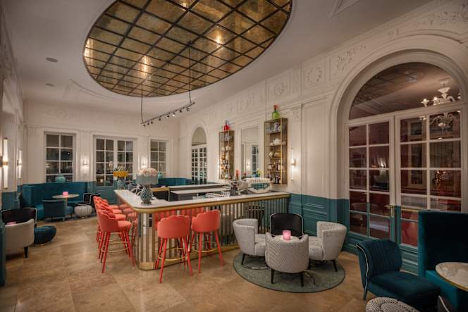 Whisper  wine bar - 1