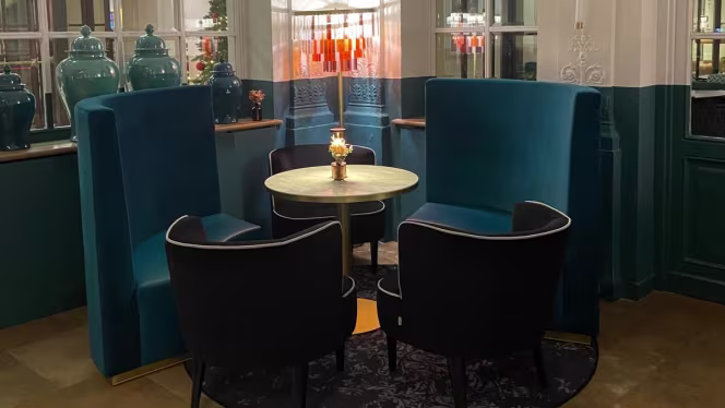 Whisper  wine bar - 2