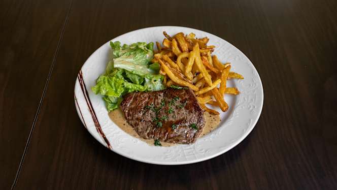 Le Bistro des Vivants - 9