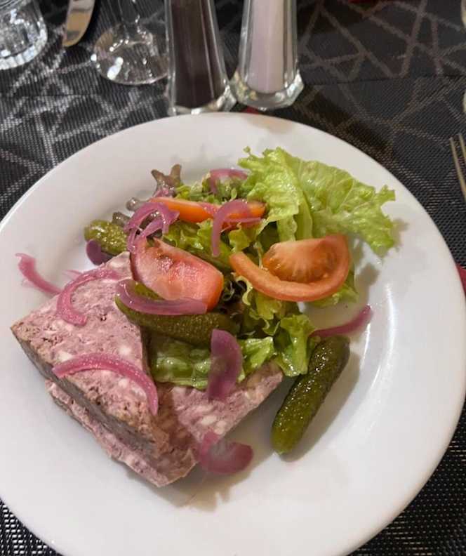 Le Bistro des Vivants - 6