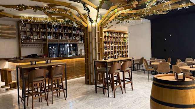 VinoPremier - Pacífico - 1