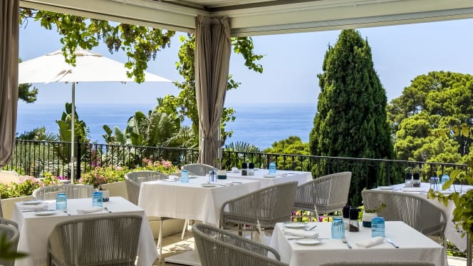 Al Chiaro di Luna     pool-side restaurant - 0