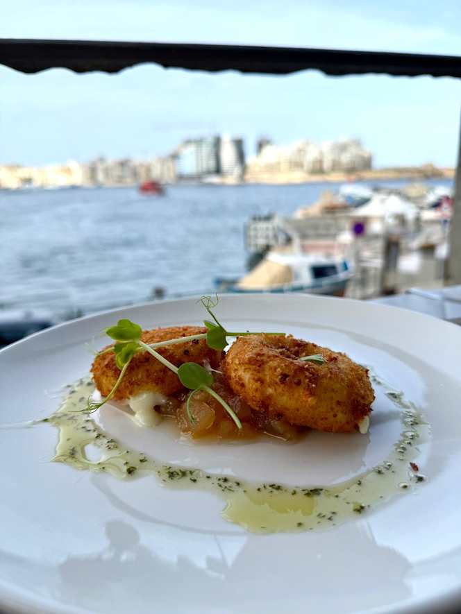 Cockney's Restaurant - 2