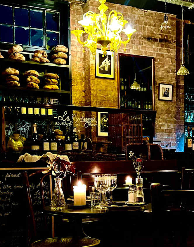 BISTRO BARDOT (The Turk’s Head) Bistro Restaurant Provencal - 1