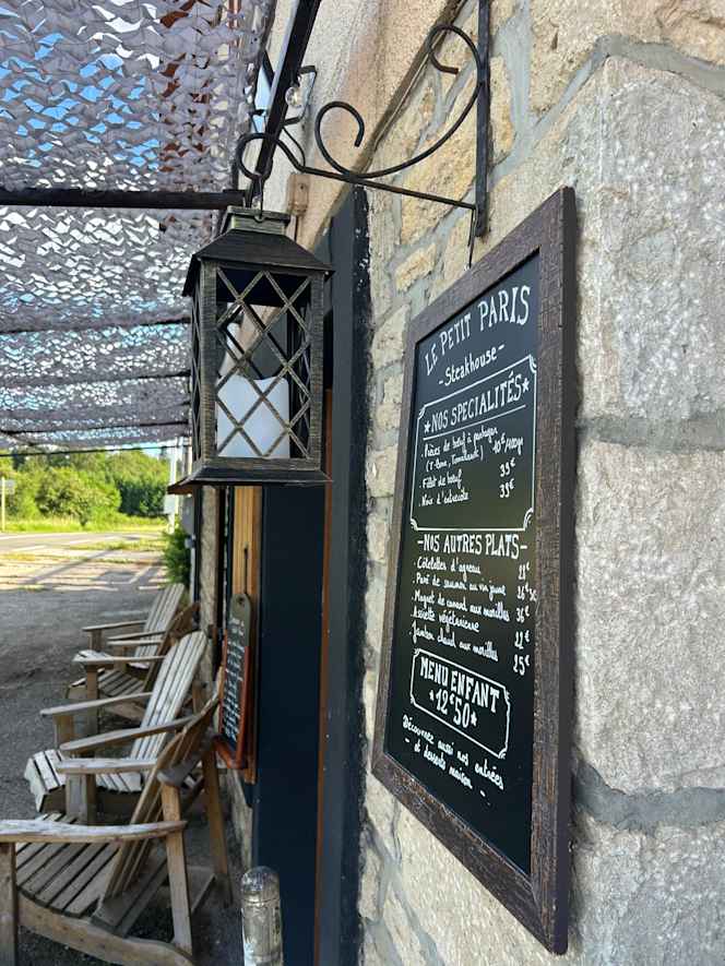 Le Petit Paris - 9