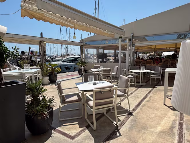 The lounge By Club Náutico Marina Greenwich - 0