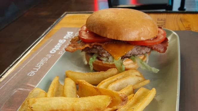 Win Love - Hamburger - 1