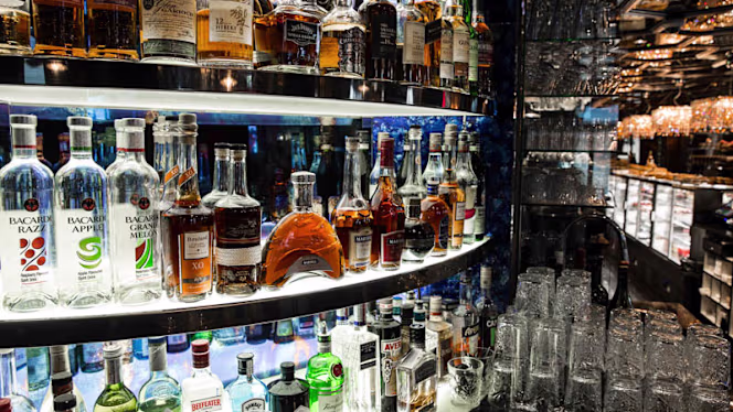 Le Pain Français Brasserie - 6