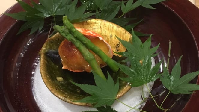 Komatsubaki - Paris - 2