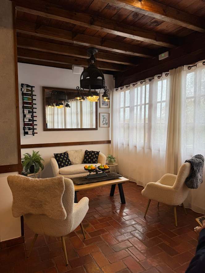 Los Rastrojos Grill - 4