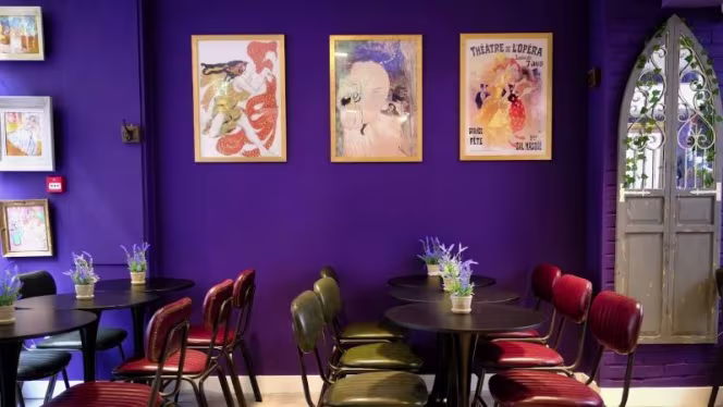 Angelique's Wine House and Restaurant - 4