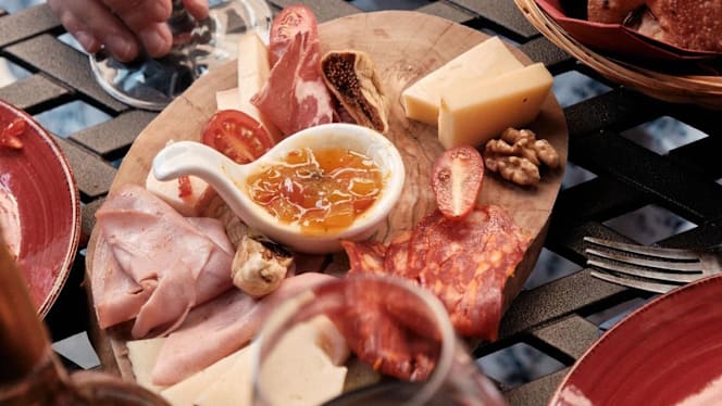 Angelique's Wine House and Restaurant - 1