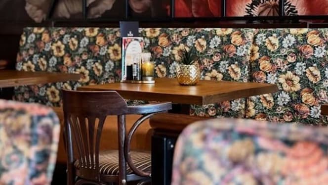 Cafe Restaurant Amice - 8