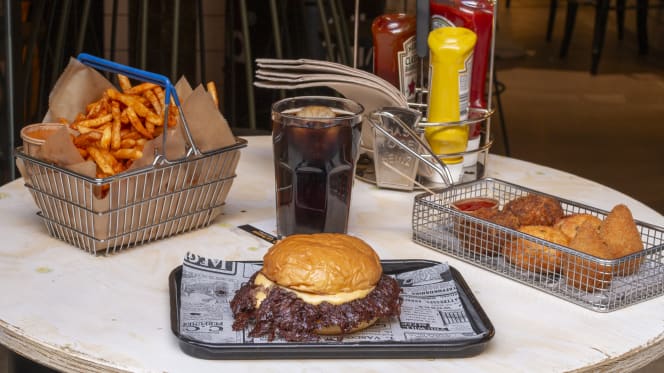 La Prensa Burger - Colón - 5