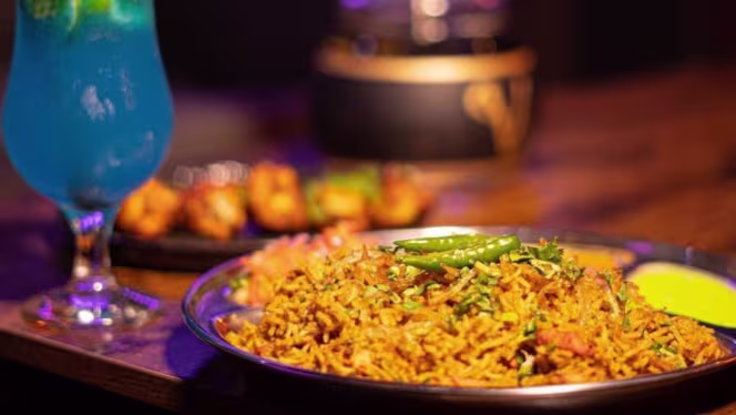 Aladdin's Shisha Lounge - 7