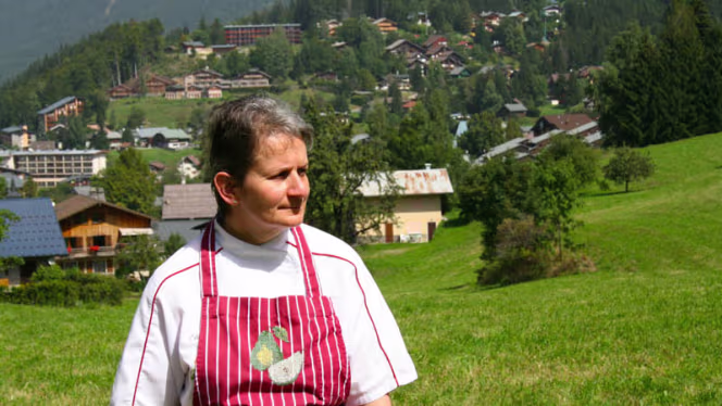 La Table des Dames par La Croix de Savoie - 1