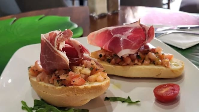 Yanuba GastroBar - 0