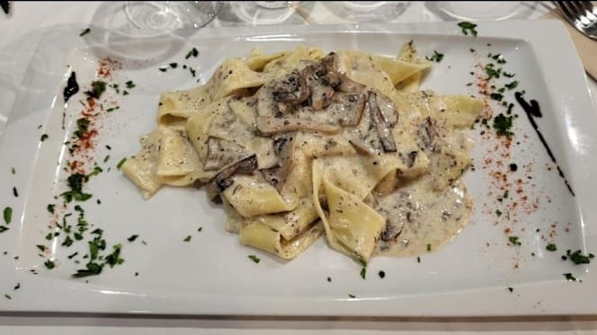 Yanuba GastroBar - 4