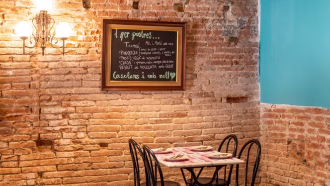 Mucho Cielo y Mucho Mar - 4