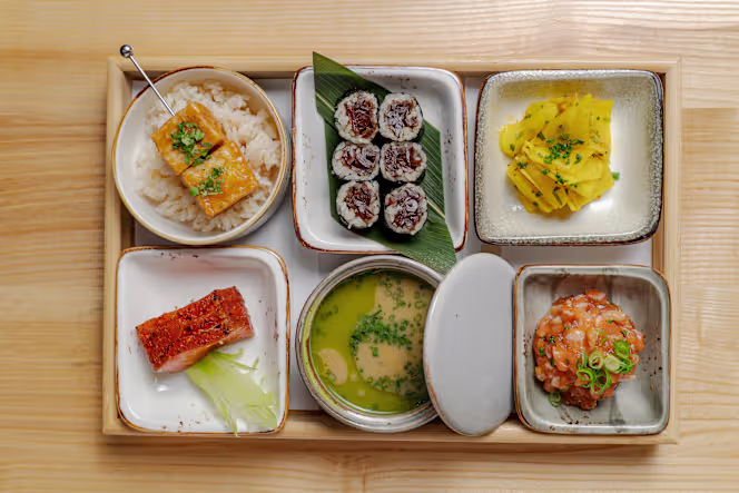 Nago Sushi & Sake - 6