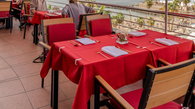 Dreamview Restaurant - 6