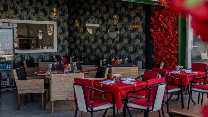 Dreamview Restaurant - 7