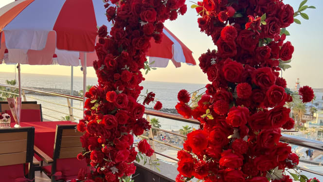 Dreamview Restaurant - 0