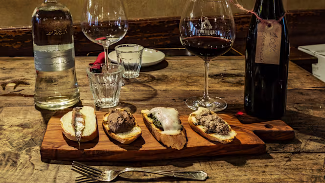 Il Vivandiere - Cantina Vinicola - 1