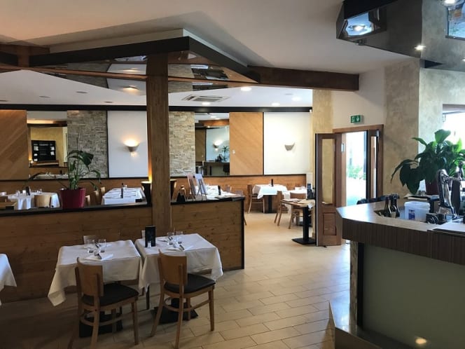 La Table de Rose - 1