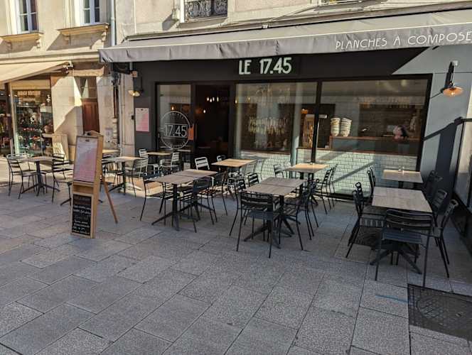 Le 17.45 Angers - 7
