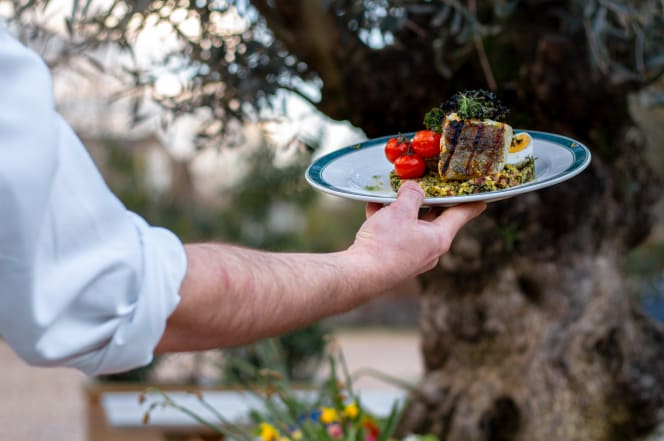 Lusitania Restaurant - 6