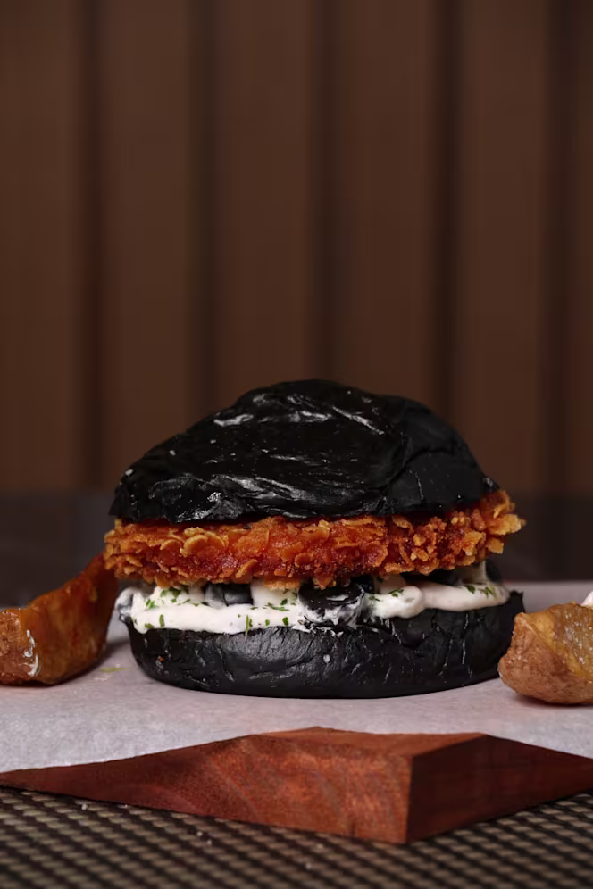 Malafama Burger Pub - 3