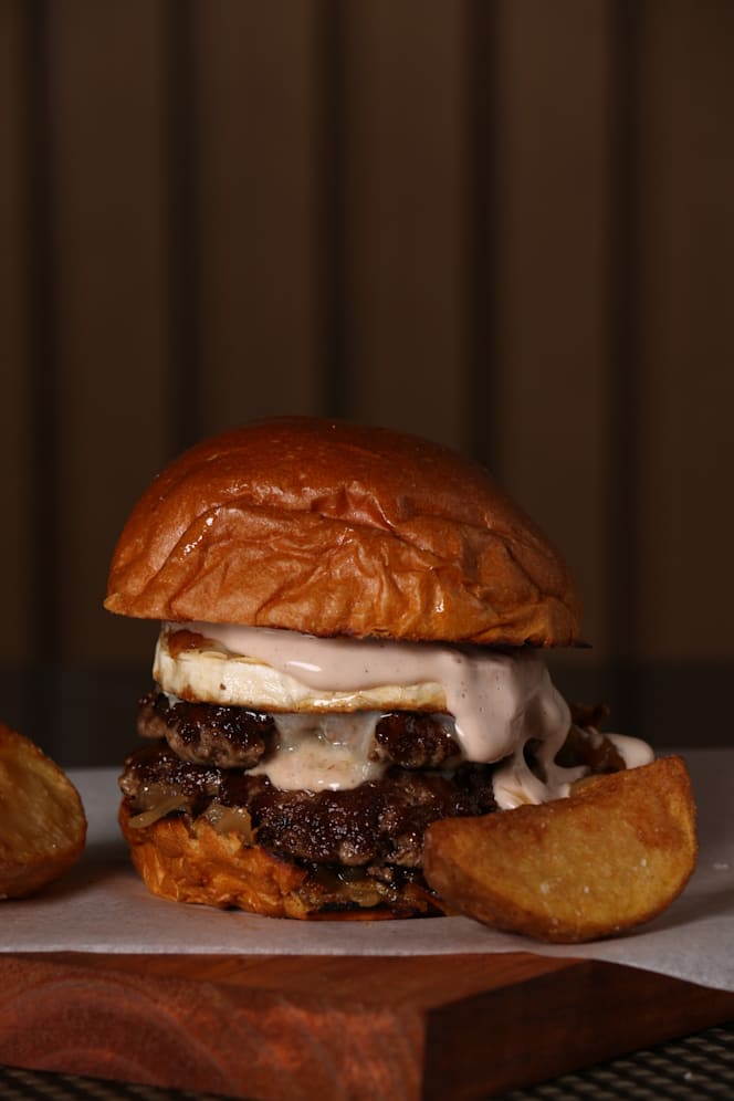 Malafama Burger Pub - 6